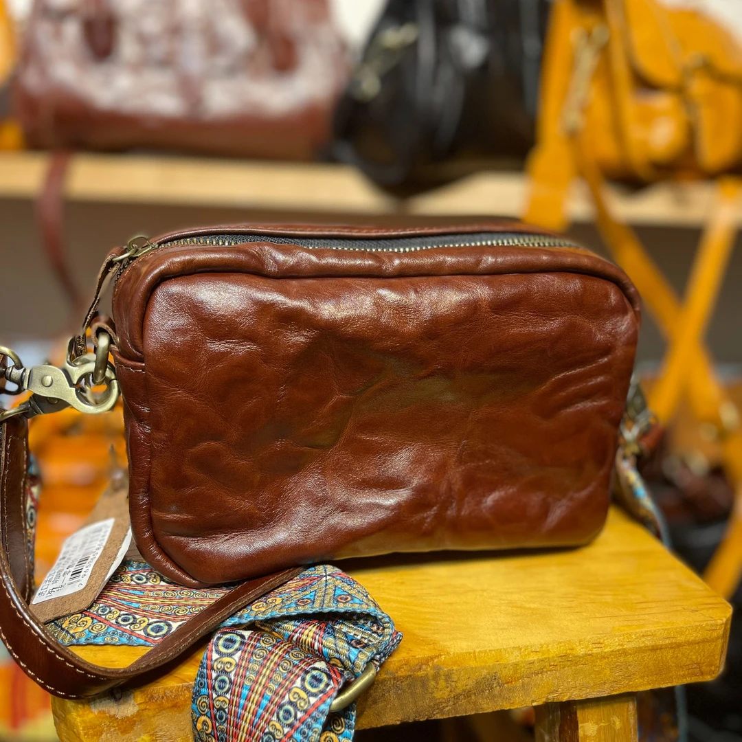 头层植鞣牛皮相机包可腋下斜挎单肩春夏复古休闲时尚百搭通勤