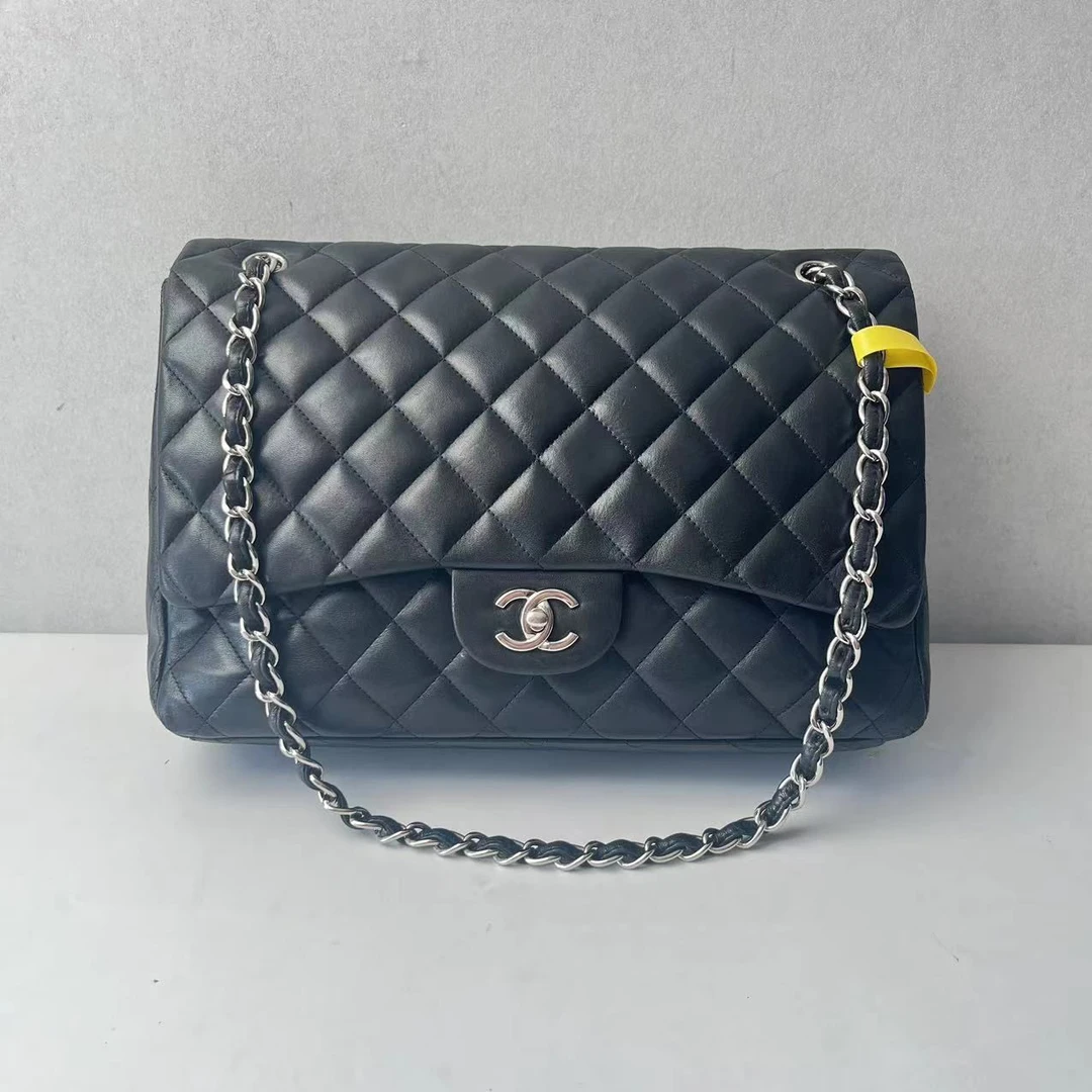 95新 Chanel/香奈儿 95新 Chanel/香奈儿 13开单肩包 13233