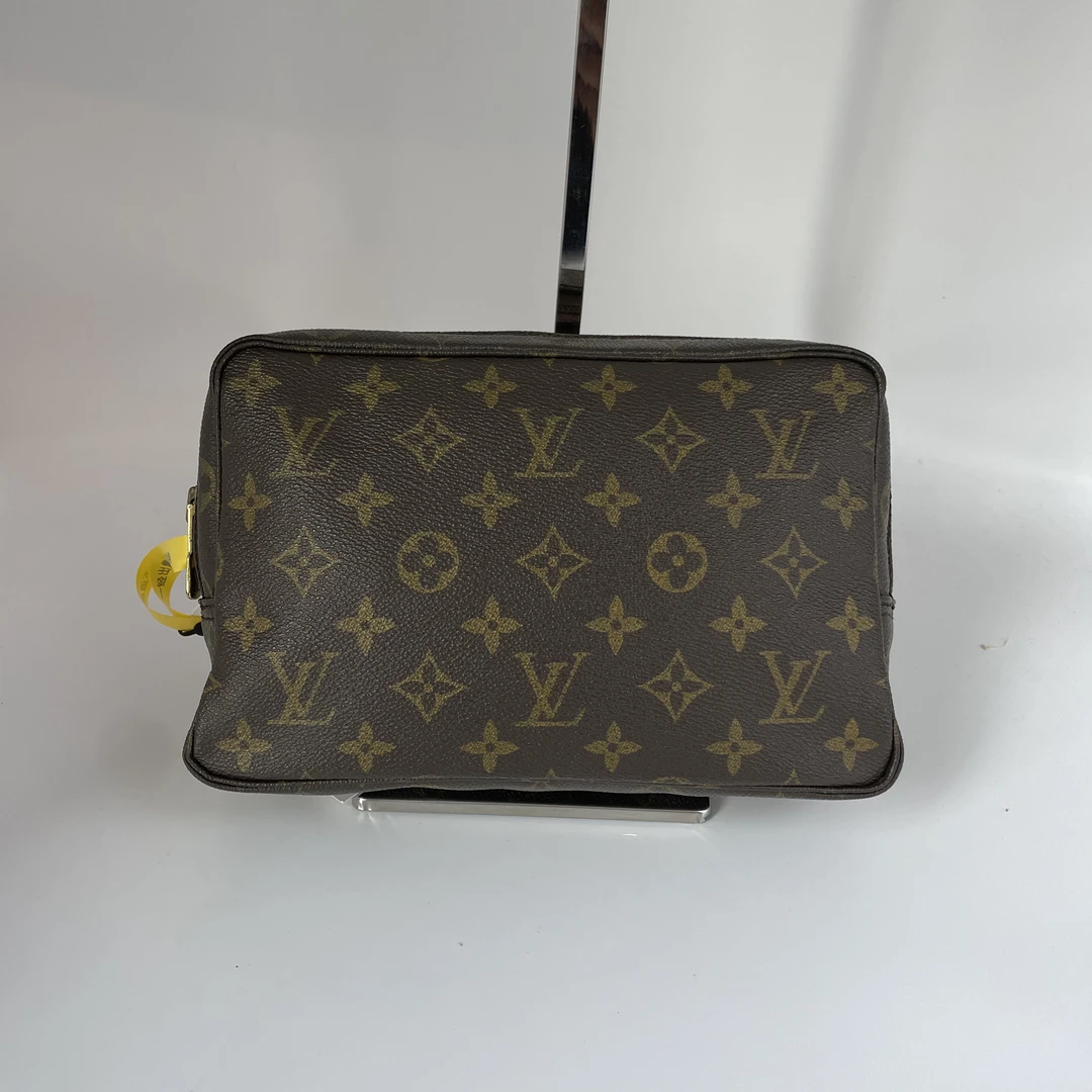 95新 LouisVuitton/路易威登 单肩包 洗漱 23   27171