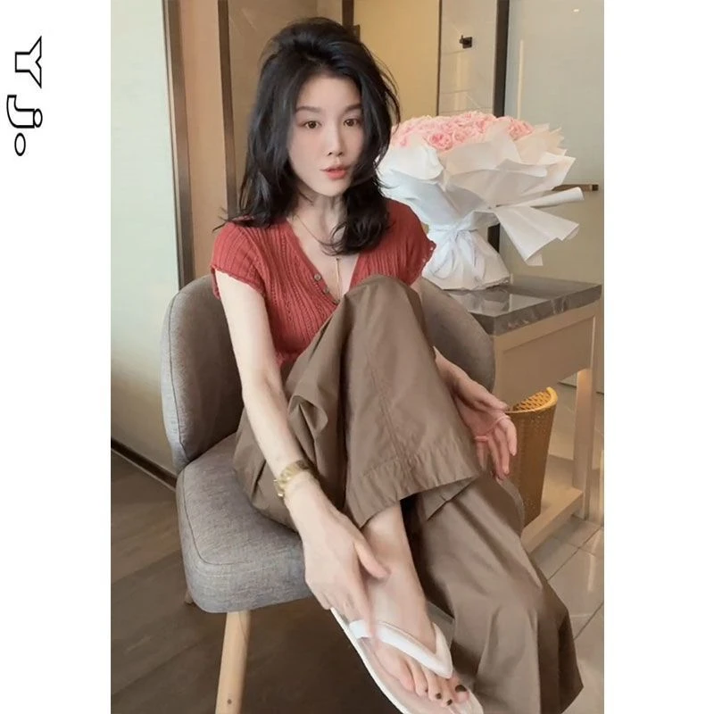 夏季女装V领修身显瘦茶系穿搭小个子针织衫上衣时尚减龄阔腿裤套