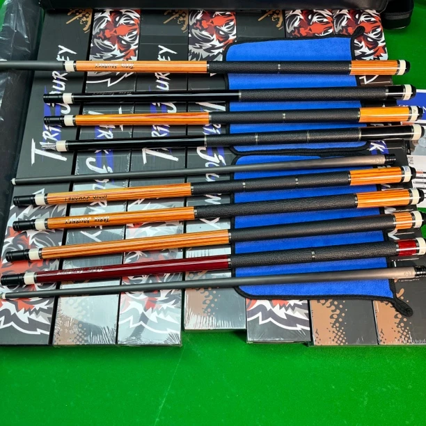 塔里克台球杆净月款二段