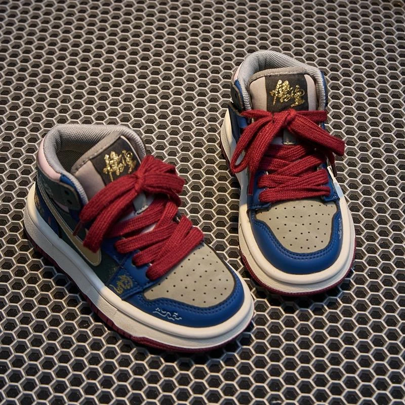 品牌中大童6-12岁儿童运动鞋男童鞋子2025秋冬新款黑神话女童鞋子