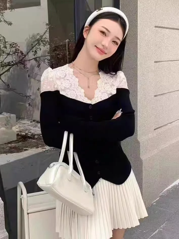 欧洲站秋冬季韩系淑女显瘦蕾丝拼接名媛范针织衫正肩开叉大码开衫