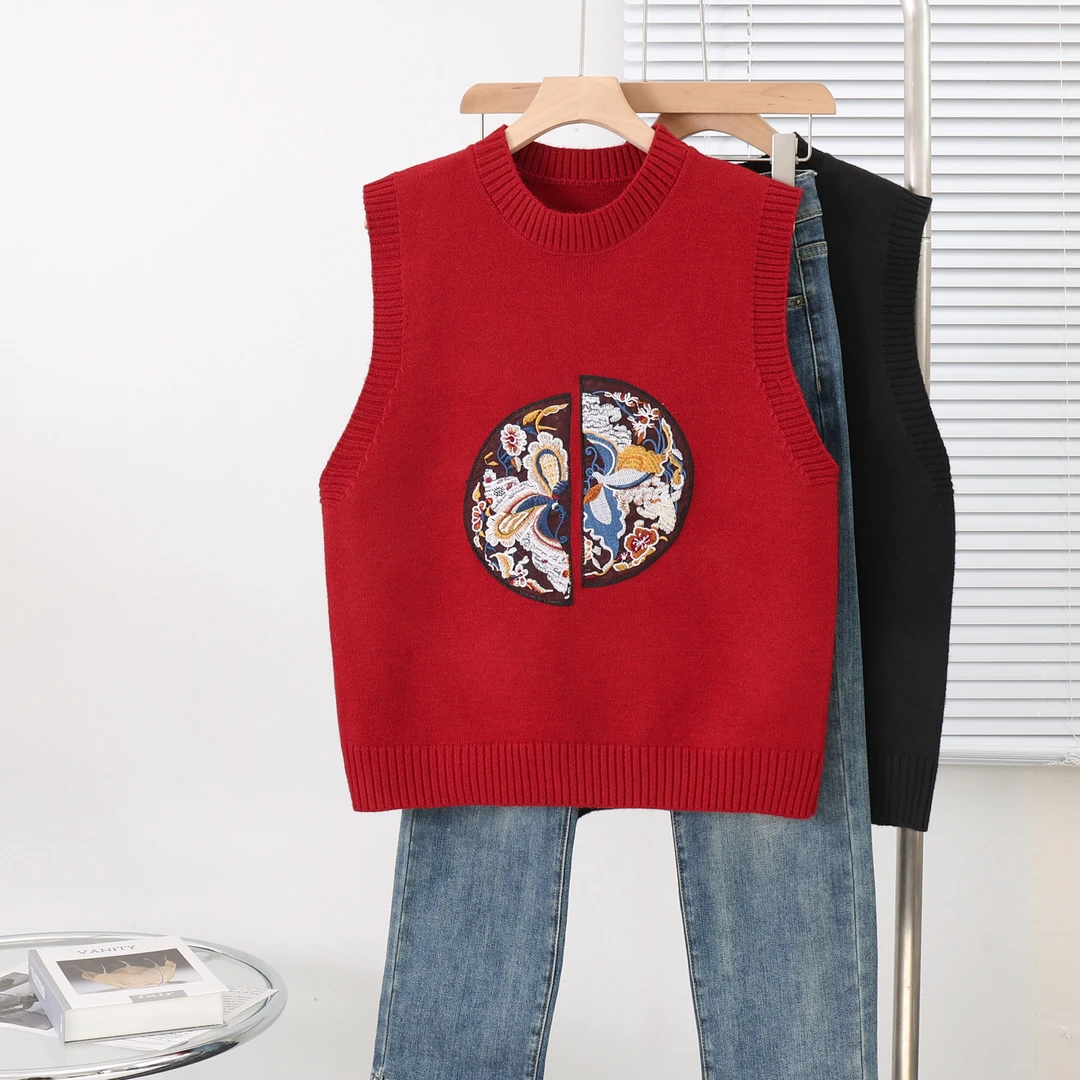 国风新中式刺绣圆领高级感针织马甲女早春季叠穿坎肩百搭毛衣背心