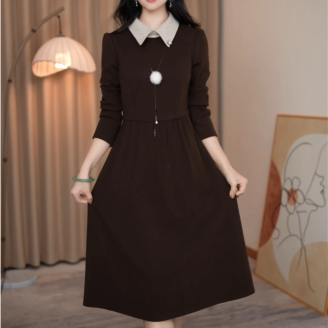 时尚减龄大方得体2024新款秋冬显瘦翻领连衣裙