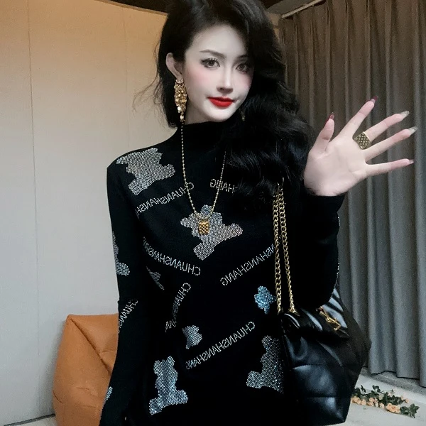 4340【磨毛保暖】小熊时尚半高领长袖上衣重工烫钻T欧货显瘦打底衫