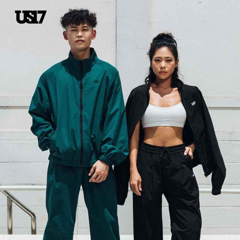 潮牌US17户外运动防风夹克冲锋衣套装时尚男女