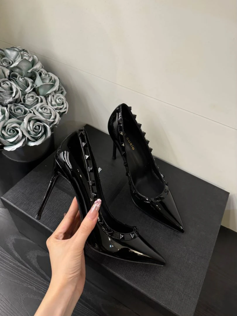 Mrssusie现货6,8,10厘米】铆钉黑色裸灰色单鞋高跟鞋