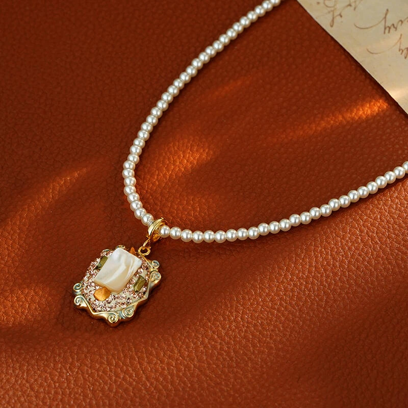 铜合金项链 44【自由空镜】法式轻奢高级感时尚方块镜框吊坠项链