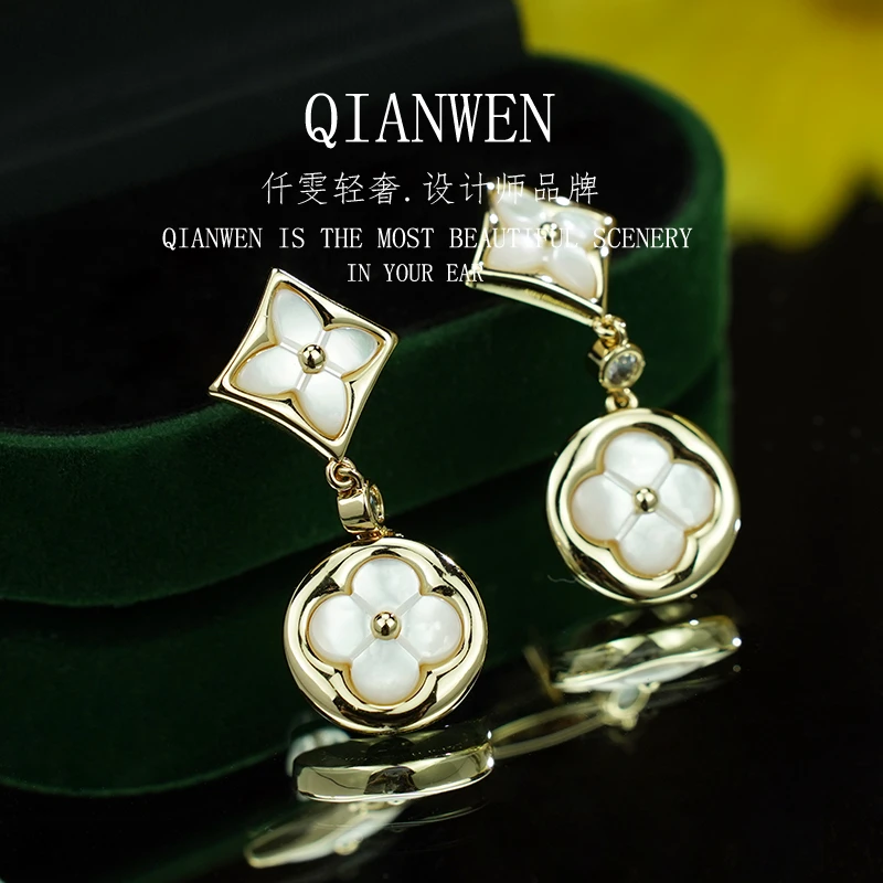 5864 花晨 精致时尚白色百搭法式吊坠