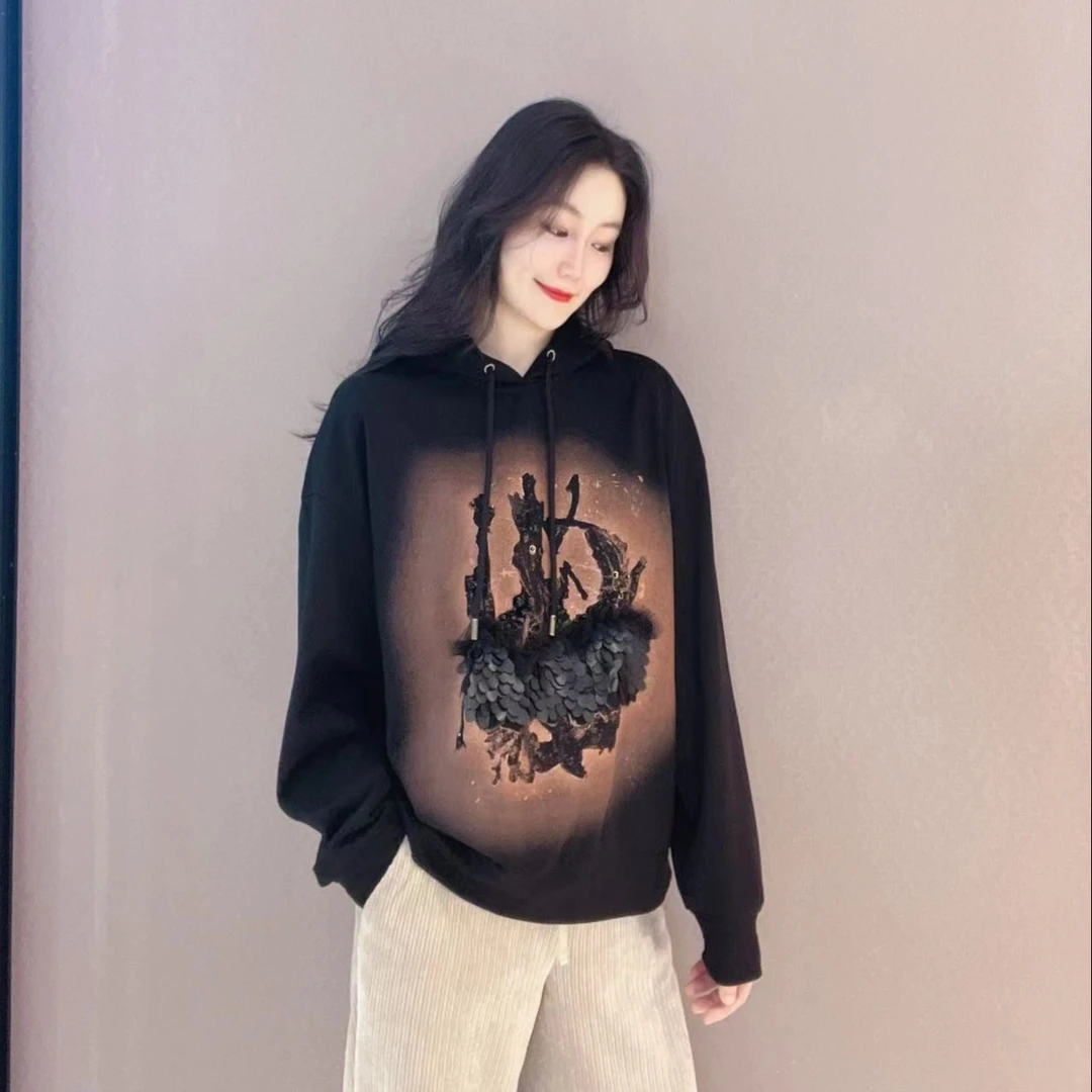 GIRDEAR/哥弟1300781 休闲质感显瘦时髦潮流宽松百搭连帽长袖卫衣