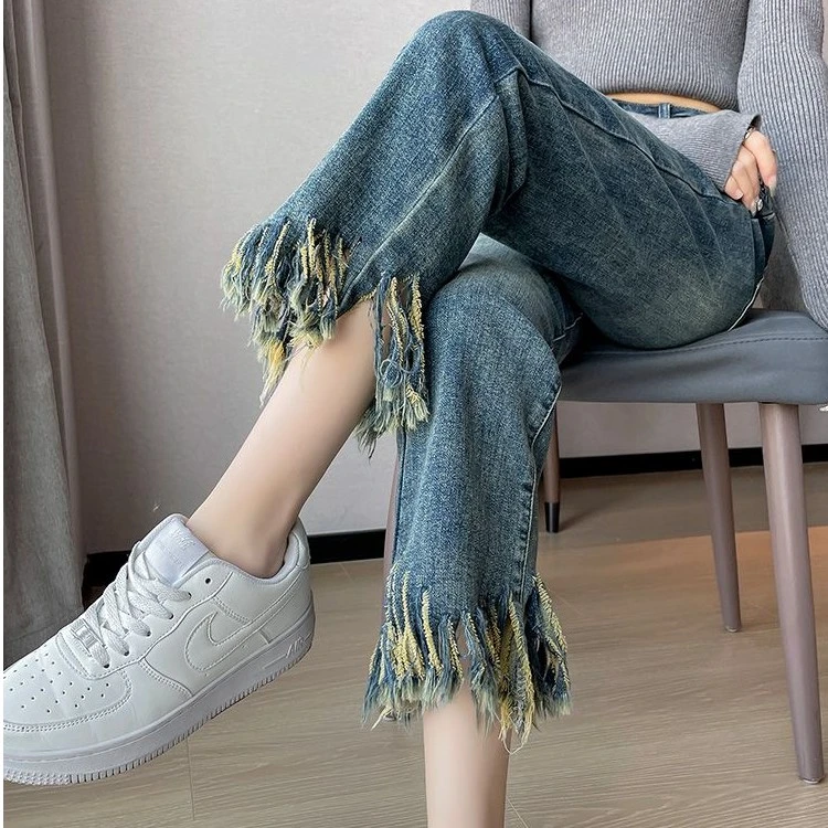 2023早春新款设计感流苏毛边微喇牛仔裤女高腰显瘦九分直筒烟管裤