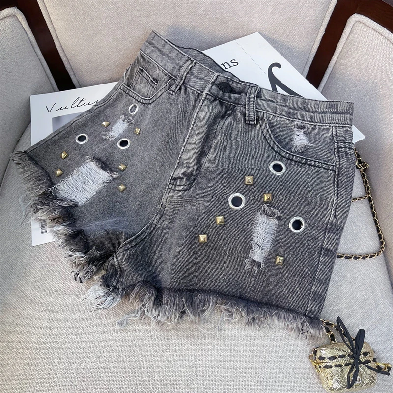 烟灰色高腰牛仔短裤女夏韩版百搭新款铆钉破洞毛边a字阔腿热裤子