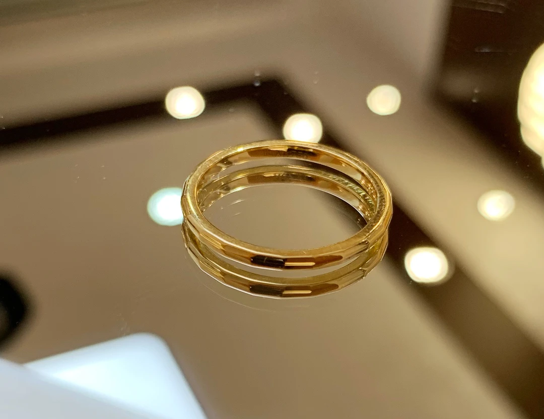 18K金素金简约时尚休闲百搭细戒指