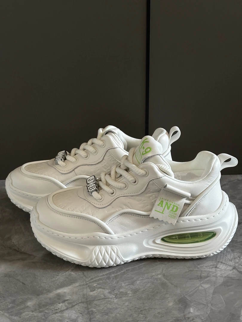 2024真皮老爹潮鞋 百搭运动透气休闲增高潮鞋 轻便软