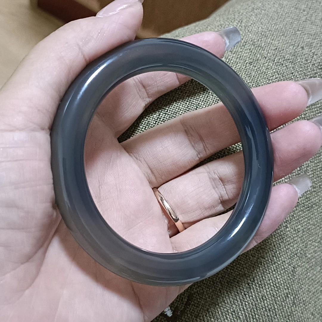 玉髓手镯库里兰。
