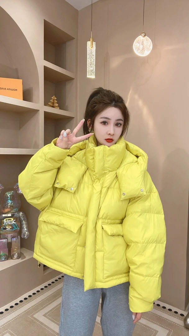 2025韩版休闲女款白鸭绒羽绒服双口袋连帽宽松加厚女士外套