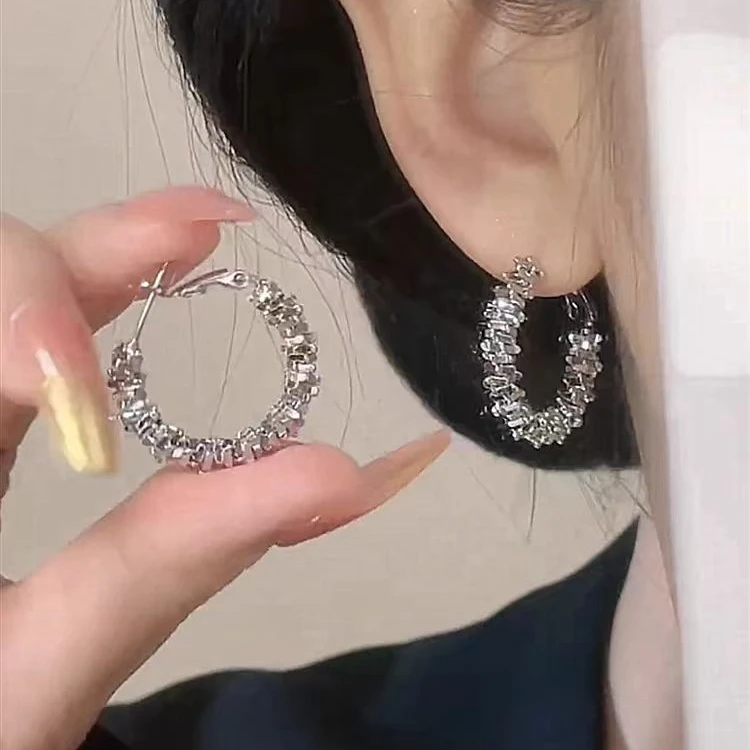 铜合金耳饰 2024新款碎银子耳环小众爆款高级感素款时尚耳圈耳饰i