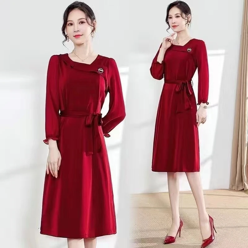 【Z95】2024新款时尚修身高端气质洋气连衣裙【直播间实物为准】