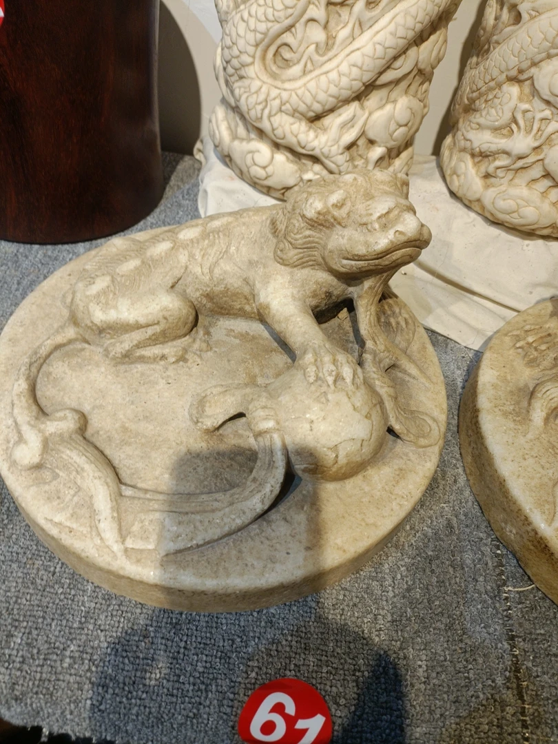 汉白玉石一对狮子