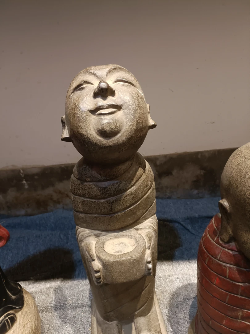 青石沙弥，青石沙弥