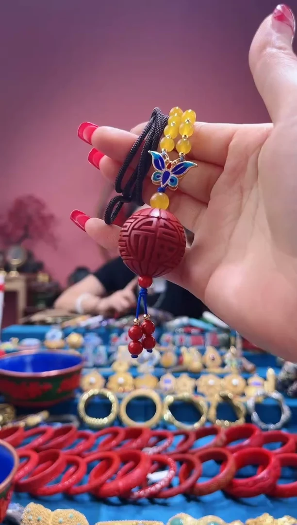 【闪购商品】青铜雕漆团寿项链