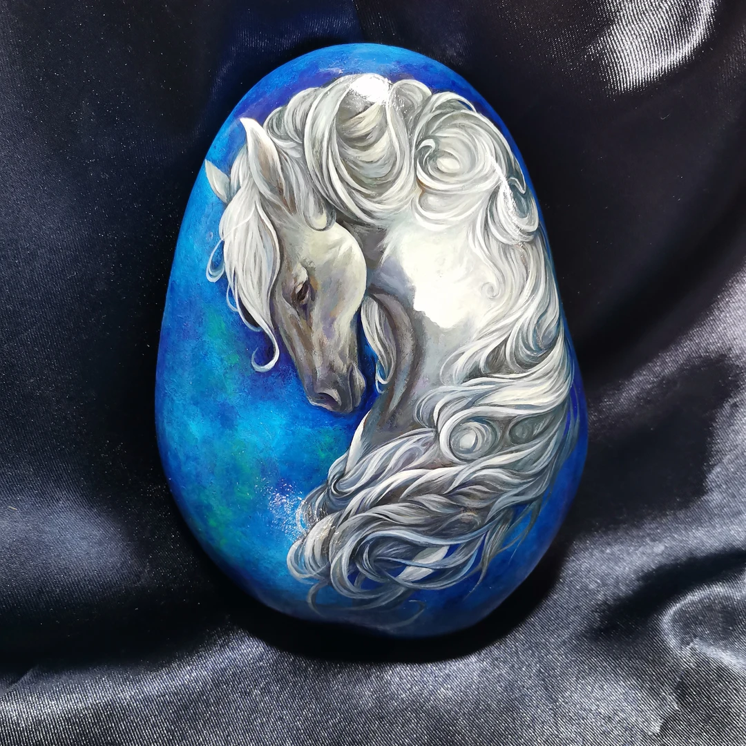 少女与白马 石头画，至尊精品 ，创意，纯手工，个性，精美，装饰 摆件