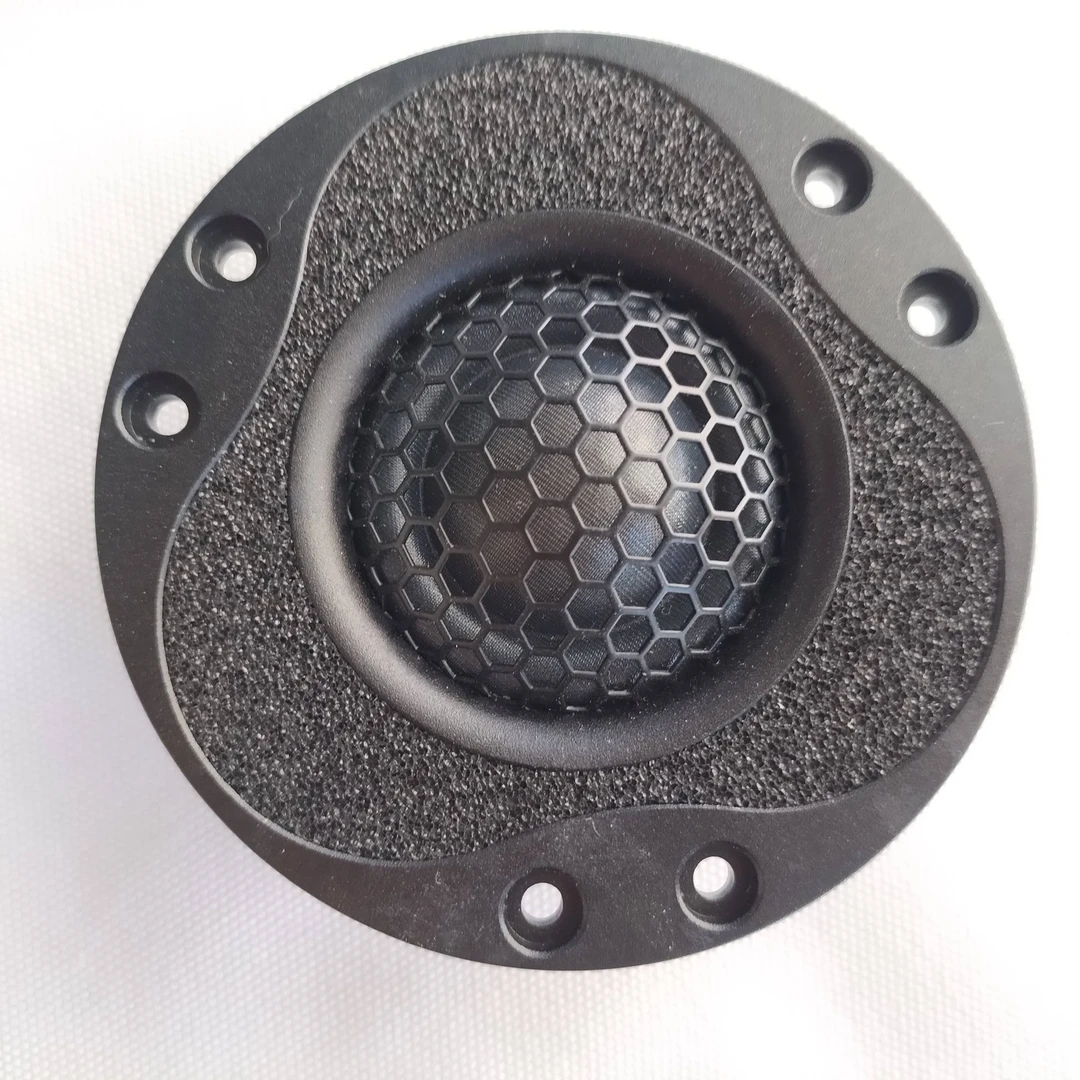 汽车音响改装  梅花高音