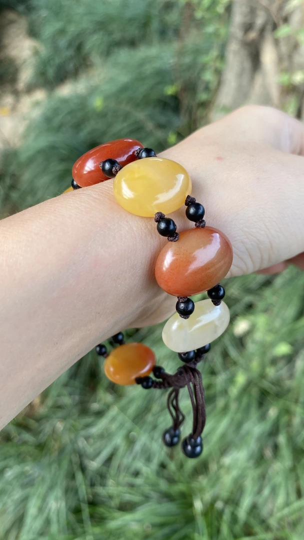 寿山水洞带桃花+北部田黄结晶冻手串