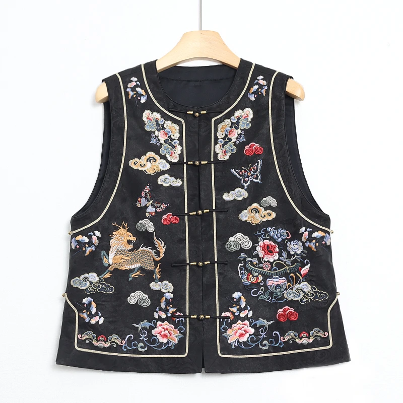 新中式国风香云纱麒麟满绣马甲   83E046PP