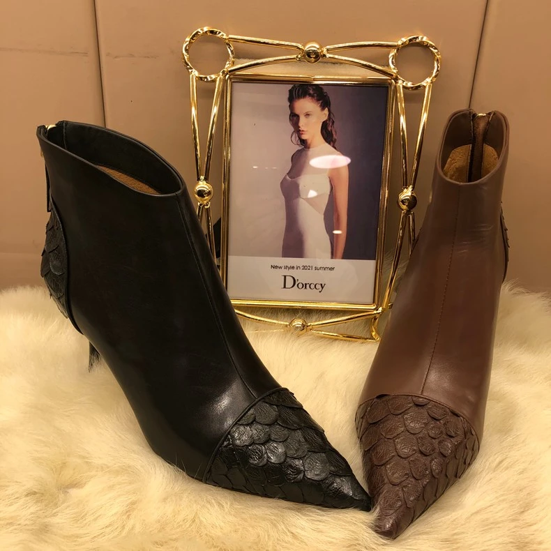 迪奥希高定设计师2025年秋冬季时装靴子女短靴女鞋高跟拉链尖头