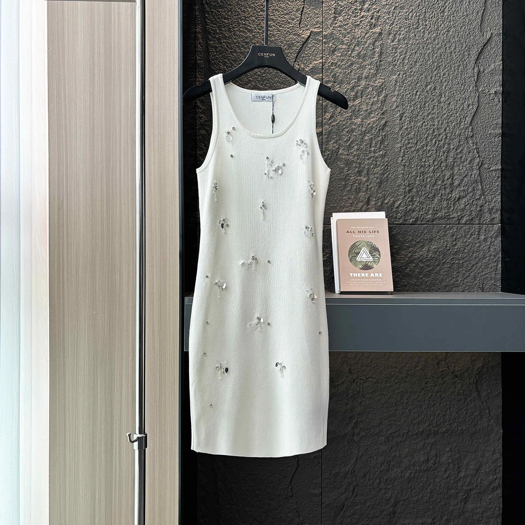 【CENFUN】84*BZ气质时尚百搭显瘦修身连衣裙E20114