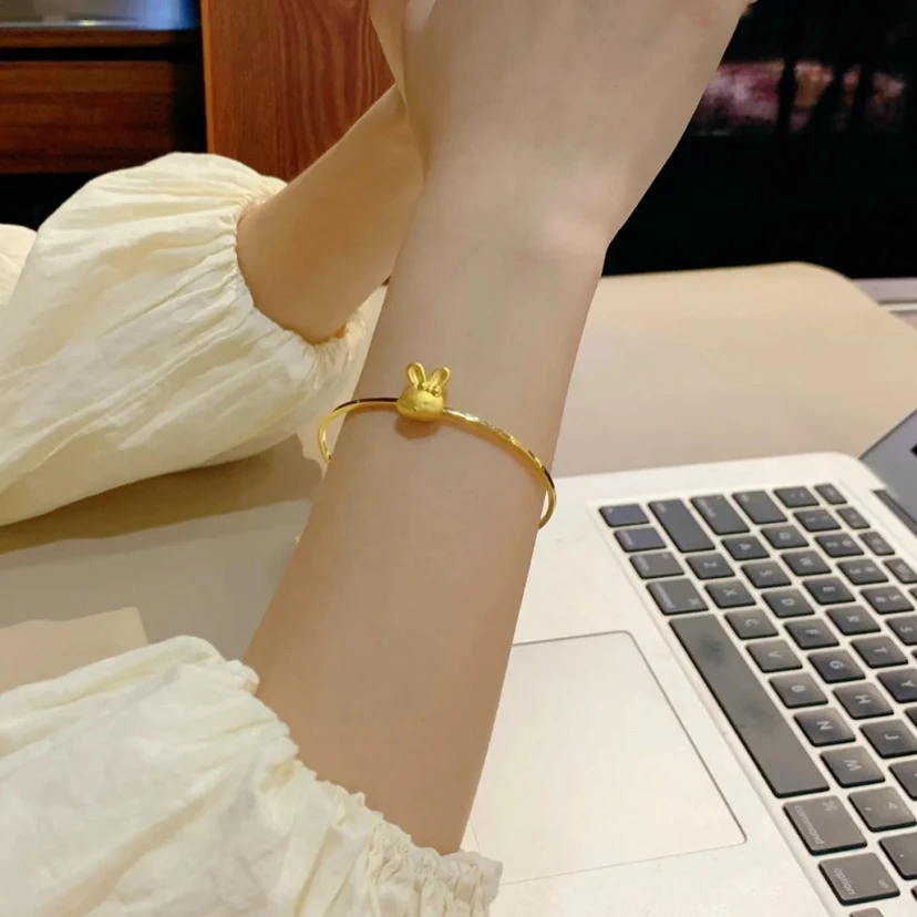 铜合金手镯 兔子手镯金色ins小众设计素圈开口招财兔耳朵手环百搭