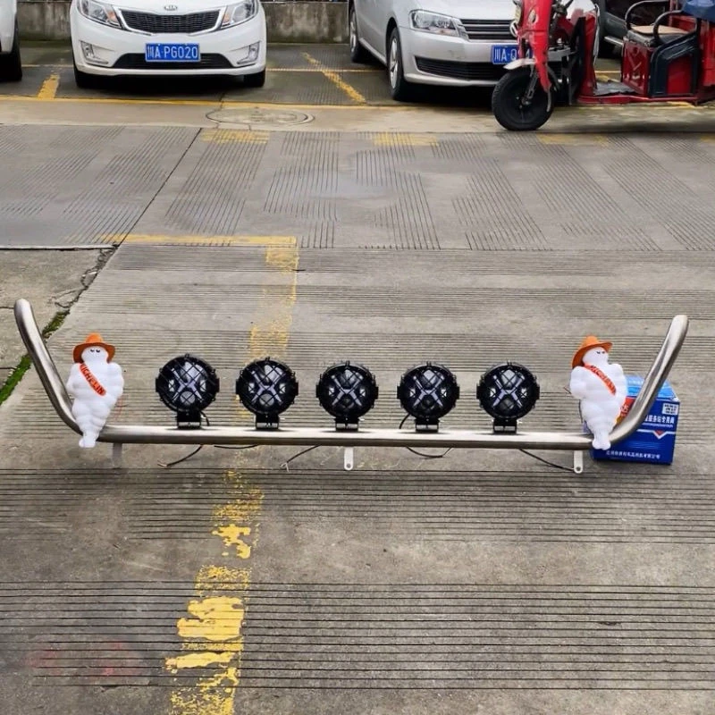 欧卡灯支架安装车顶加装探照灯支架欧卡护杠适用于各种重卡通用