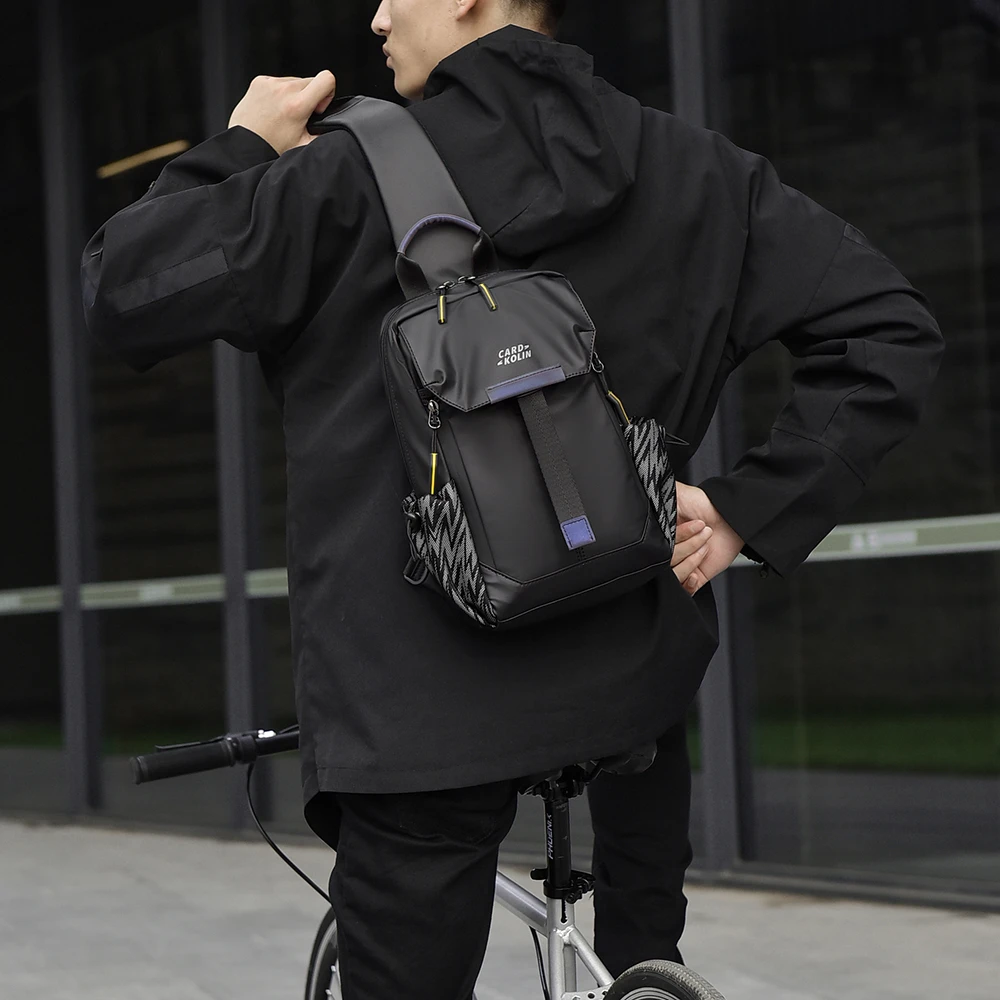 新款时尚男士胸包斜挎包机能风休闲潮流胸前背包户外个性百搭防水