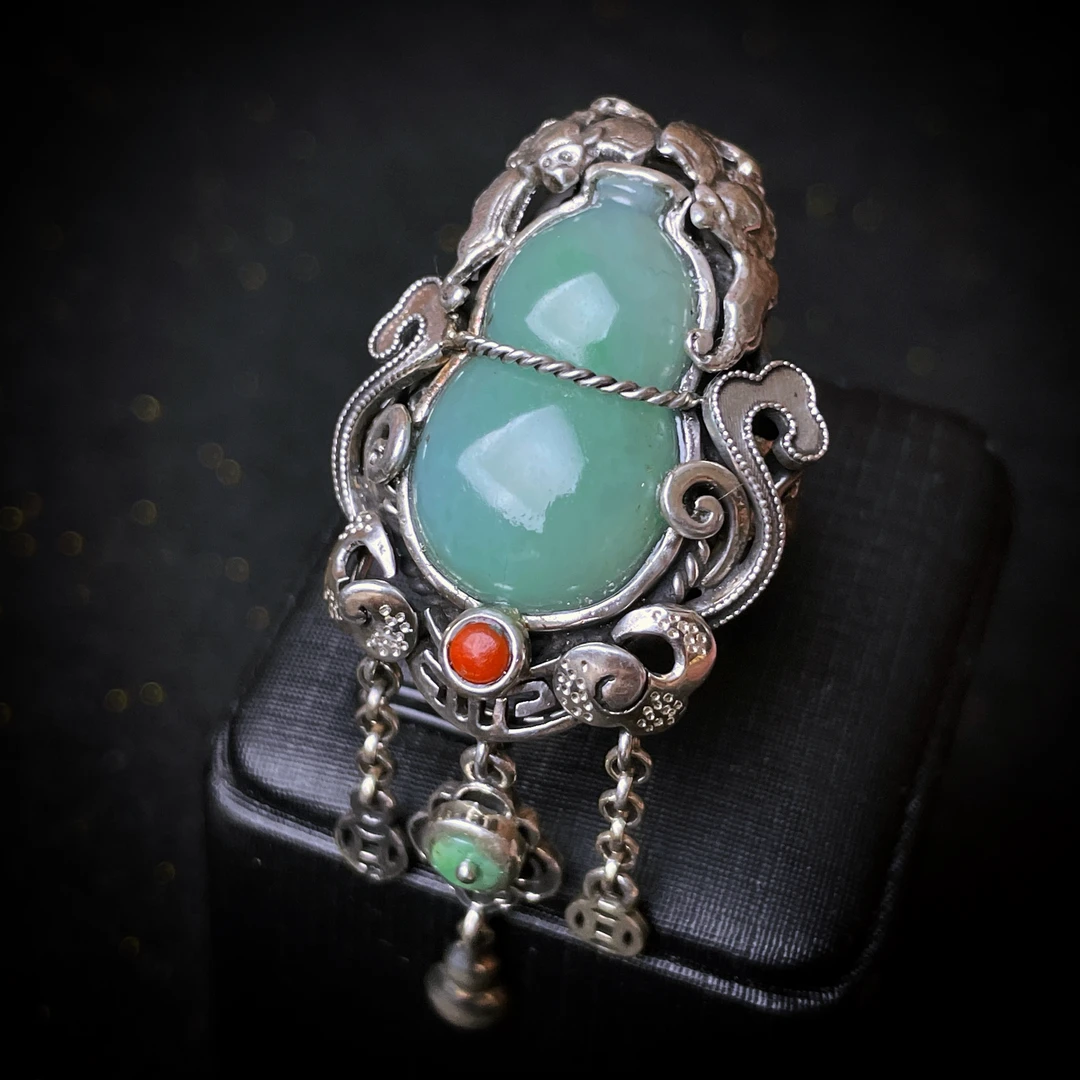 四姐妹 国风民族风简约设计翡翠葫芦特色流苏活口戒指