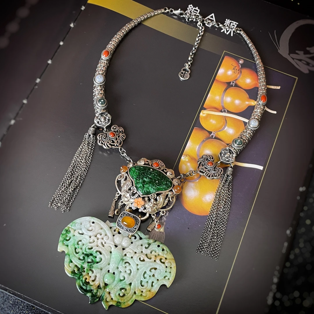 四姐妹 国风民族风个性特色糯种翡翠雕刻蝴蝶搭配项圈特色项链