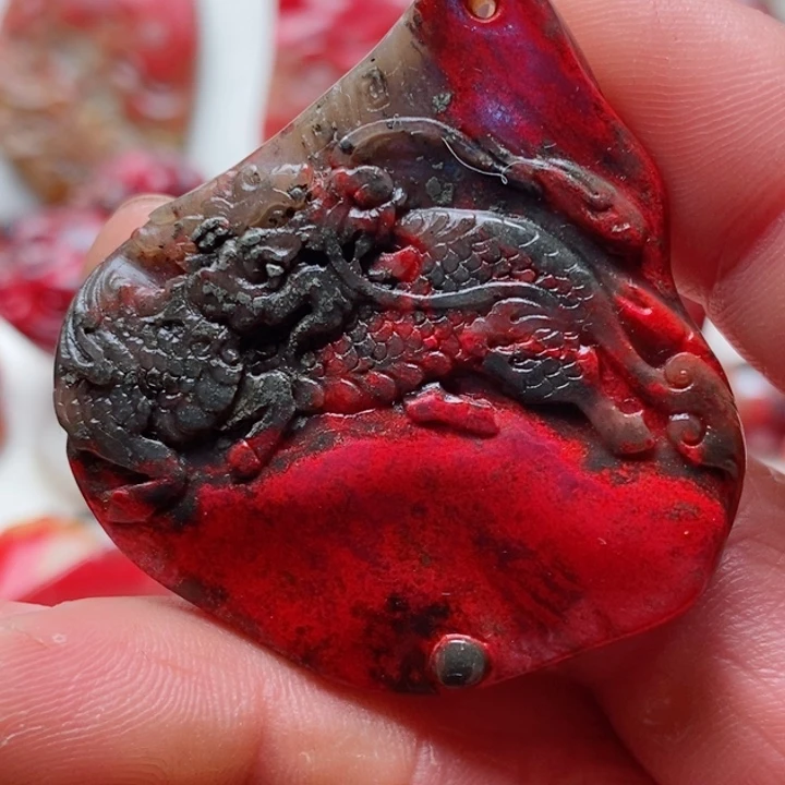 昌化鸡血石昌化鸡血石挂件