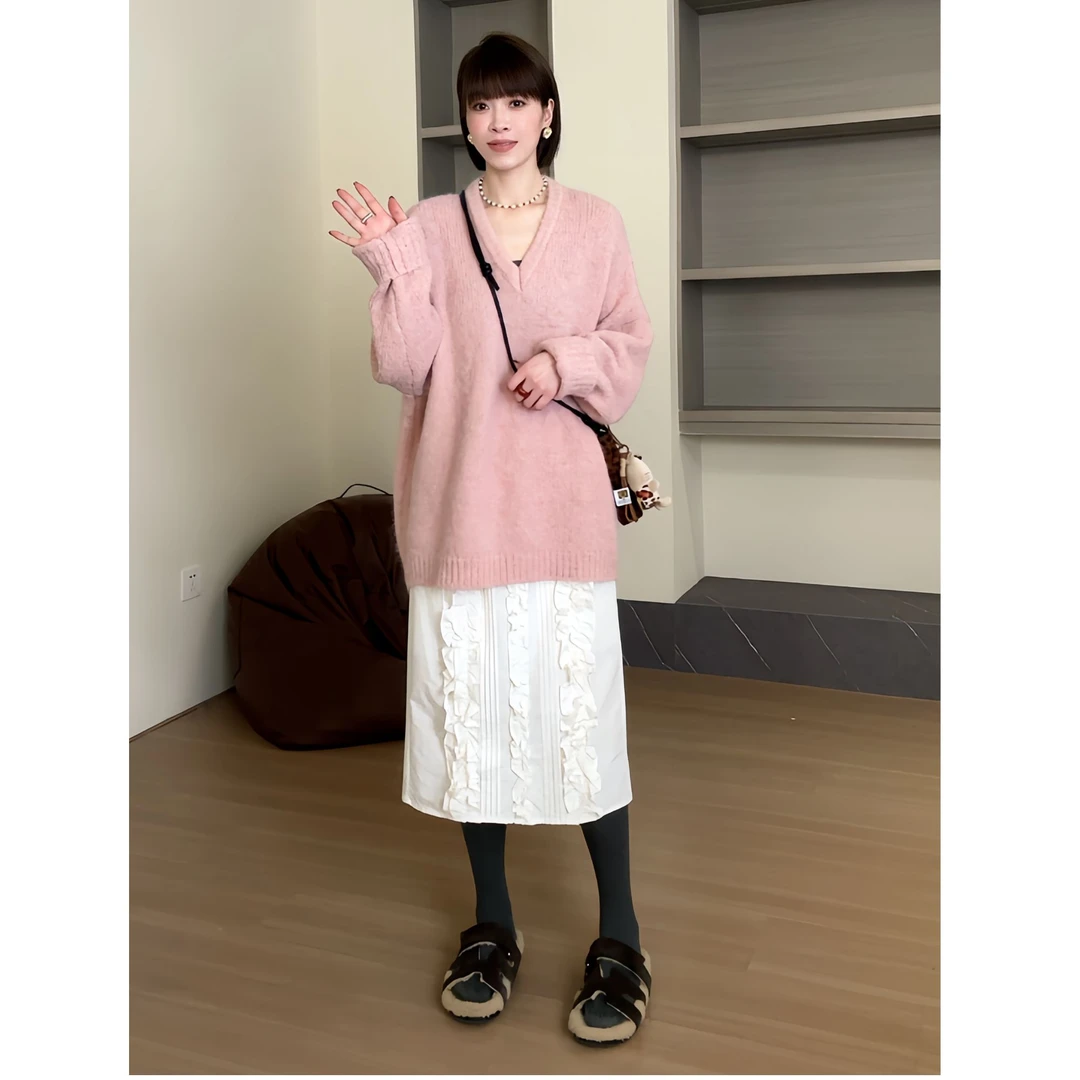 琳六6.复古宽松慵懒风大V领套头毛衣女中长款秋冬针织衫上衣24703