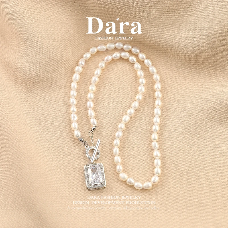 DARA/戴拉‘’小魔镜‘’淡水珍珠5-6mm米形白珠珠串项链时尚百搭颈饰