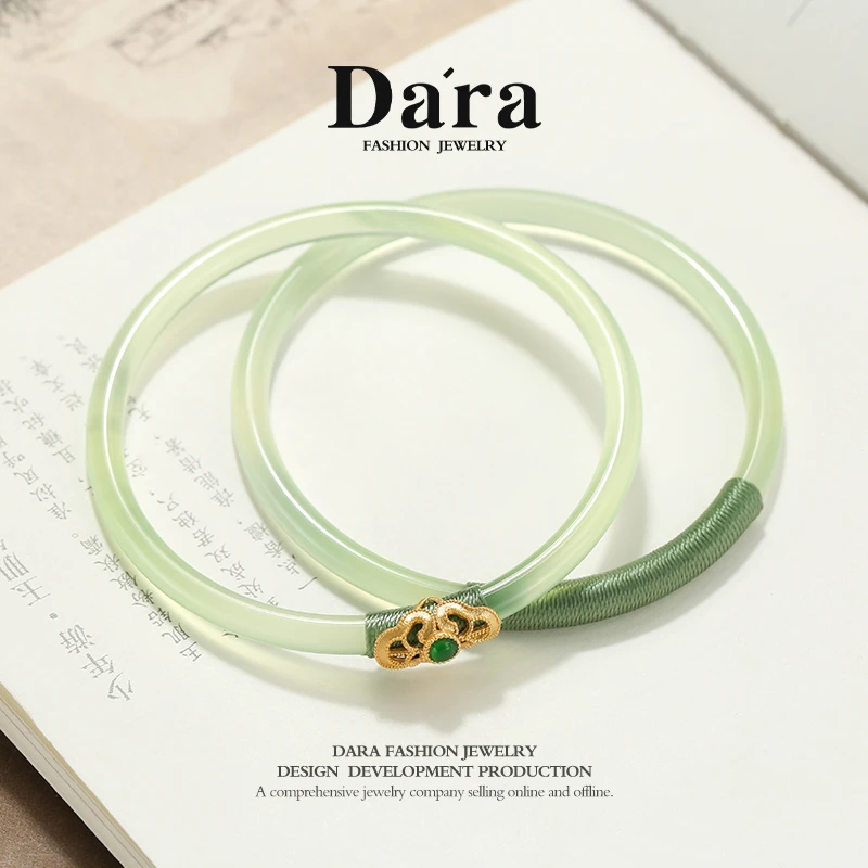 DARA/戴拉国风叮当镯气质时尚镯子优雅小众冰绿玛瑙手镯R366001
