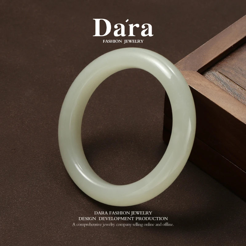 DARA/戴拉【柳总来了】和田玉晴水料女款时尚手镯百搭简约玉手镯