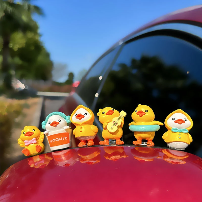 汽车摆件个性网红可爱小黄鸭手工卡通车载摆件车内中控台装饰用品