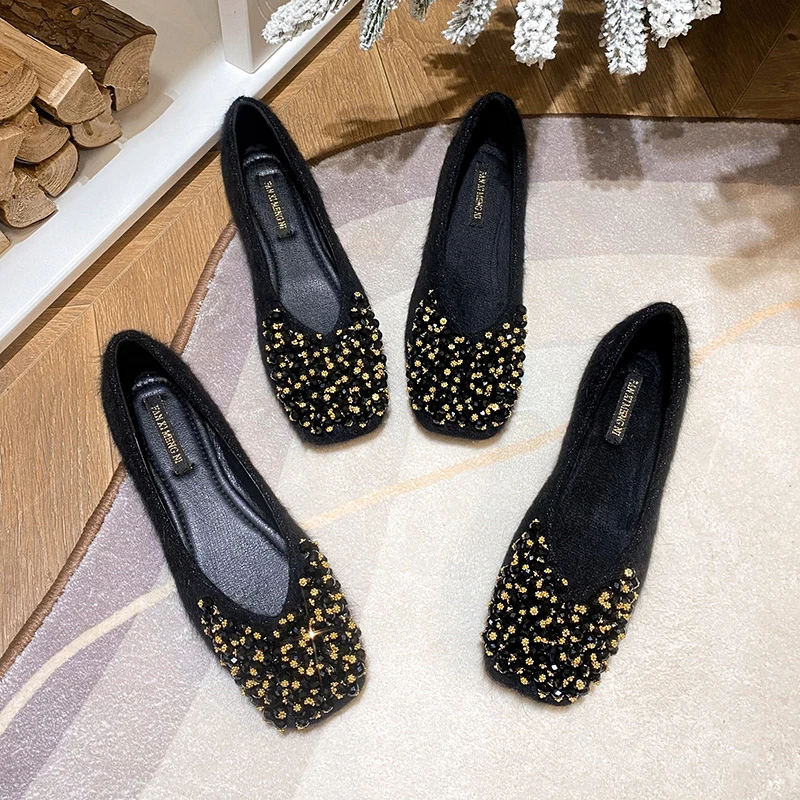 满天星手工串珠毛毛鞋女秋冬季外穿2024新款平底加绒水钻单鞋