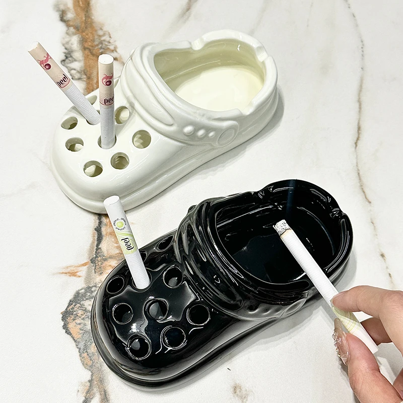 网红洞洞鞋烟灰缸创意高级感陶瓷防飞灰可爱送礼家用客厅摆件实用