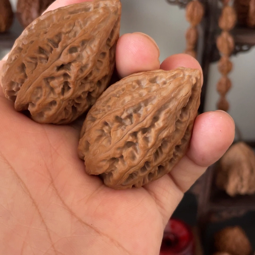 【闪购商品】文玩核桃吊坠沐*林