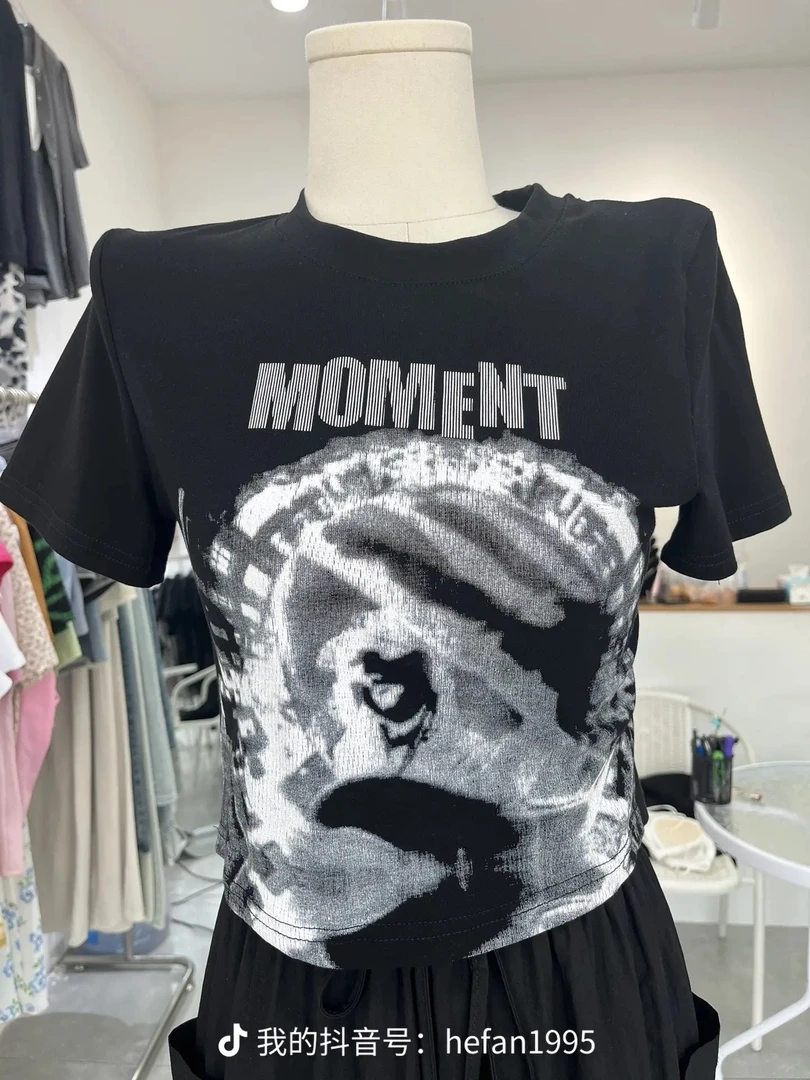 夏季修身短款上衣