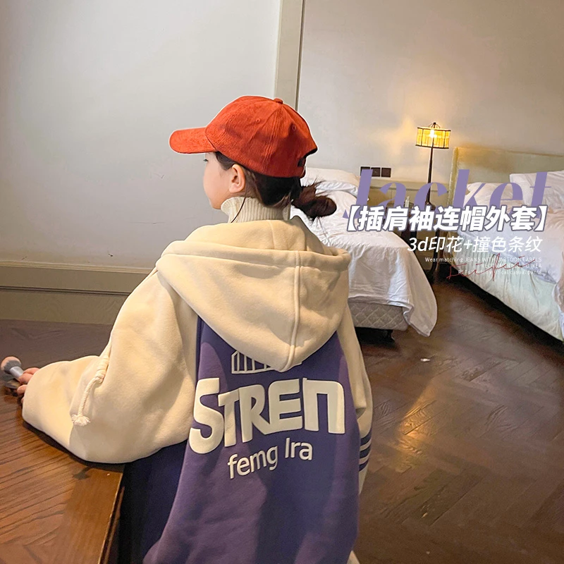 女童2022新款中大童插肩袖印花条纹连帽外套WE609
