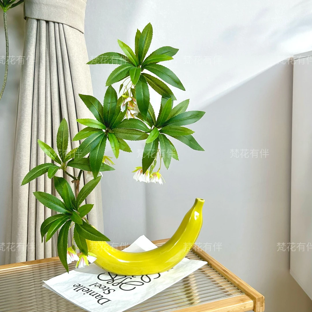 【不蕉绿】水石榕新品造型香蕉陶瓷花瓶仿真花电视柜客厅装饰摆件