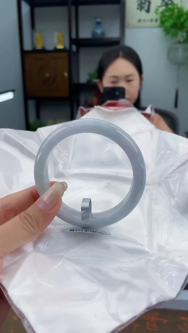 【闪购商品】翡翠手镯未镶嵌翡翠手镯